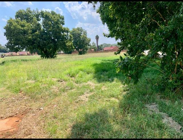 LAND FOR SALE IN KLIPPOORTJIE